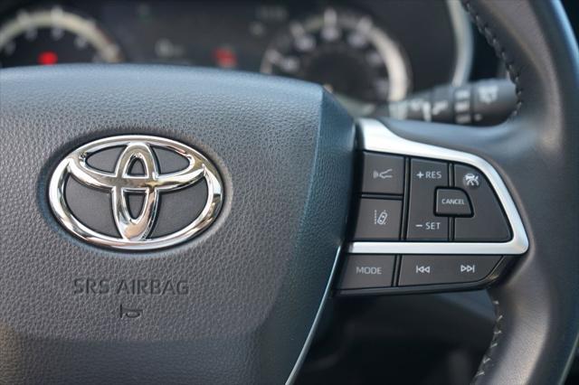 used 2023 Toyota Highlander car, priced at $39,499