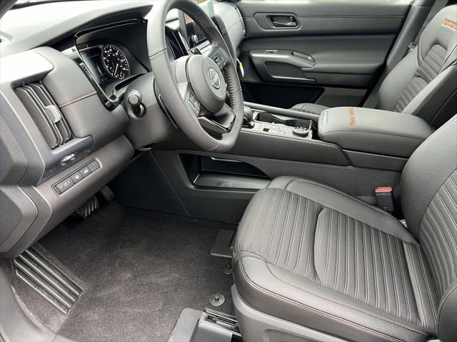 new 2025 Nissan Pathfinder car, priced at $41,382
