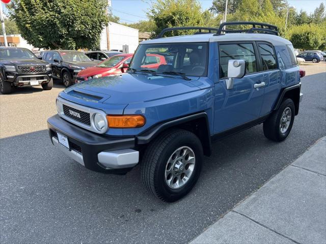 used 2012 Toyota FJ Cruiser car, priced at $16,499