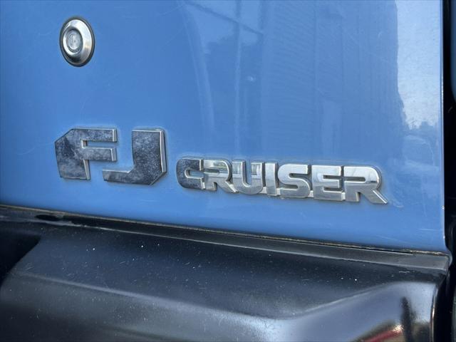 used 2012 Toyota FJ Cruiser car, priced at $16,499