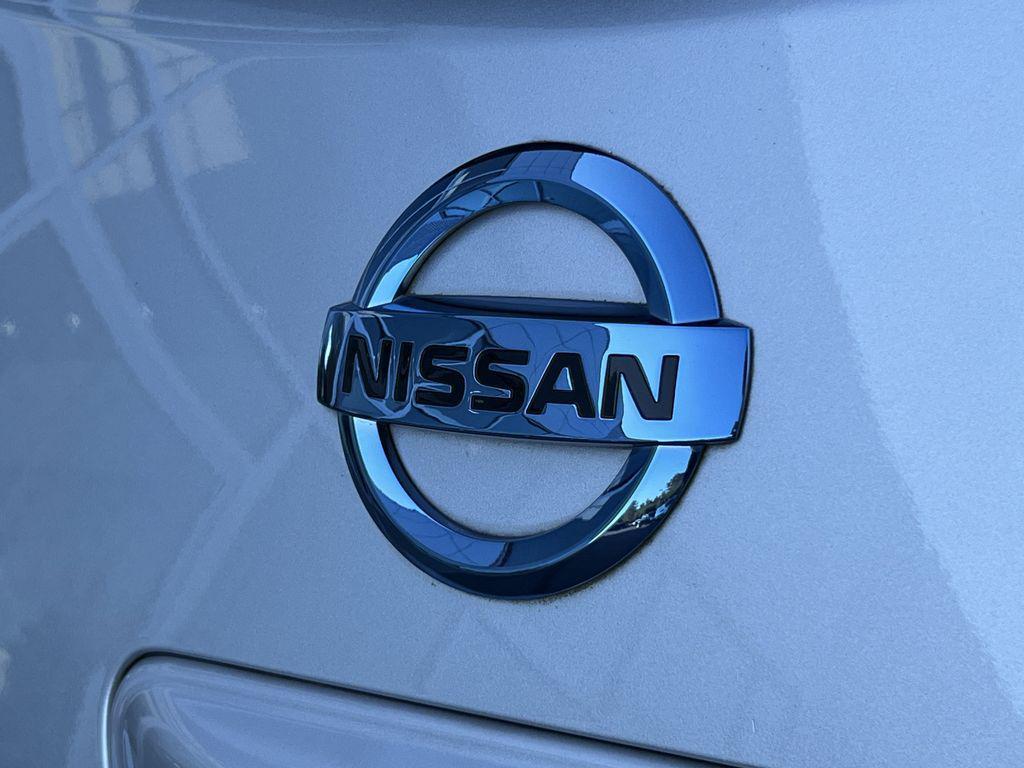 used 2015 Nissan Leaf car, priced at $8,499