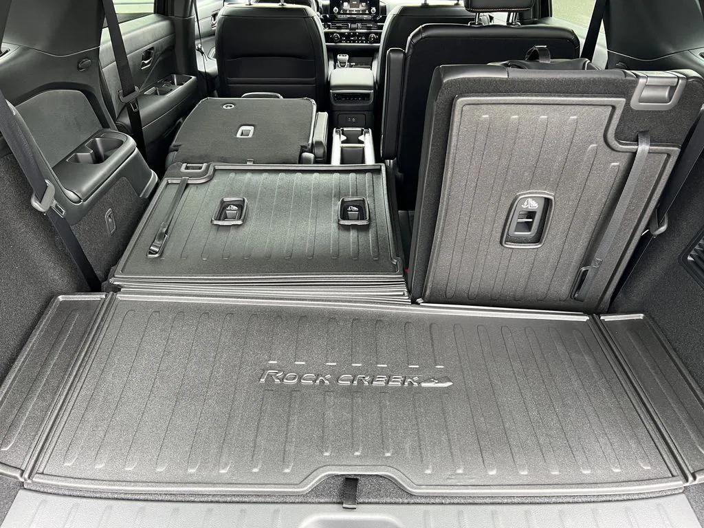 new 2025 Nissan Pathfinder car, priced at $37,348