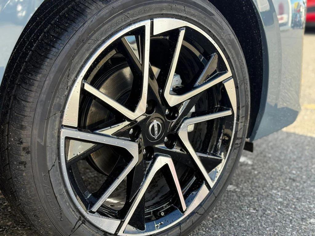 new 2025 Nissan Sentra car, priced at $25,499