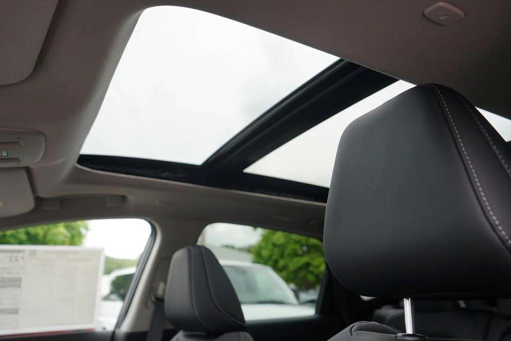 new 2025 Nissan Murano car, priced at $37,999