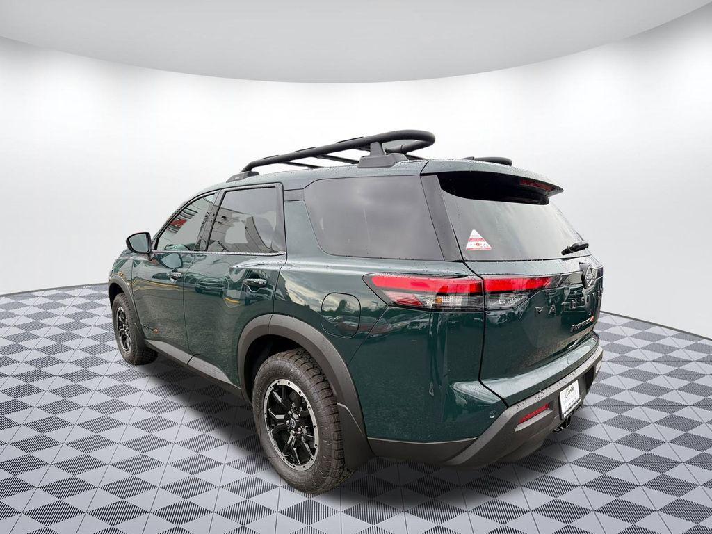 new 2025 Nissan Pathfinder car, priced at $42,348