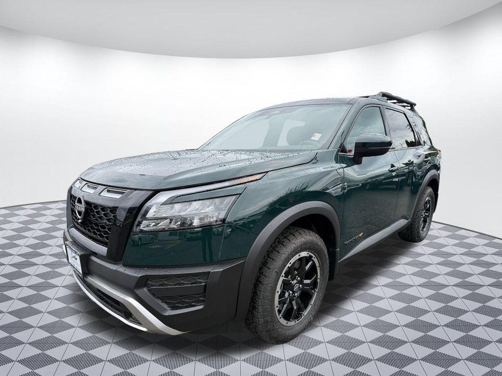 new 2025 Nissan Pathfinder car, priced at $42,348