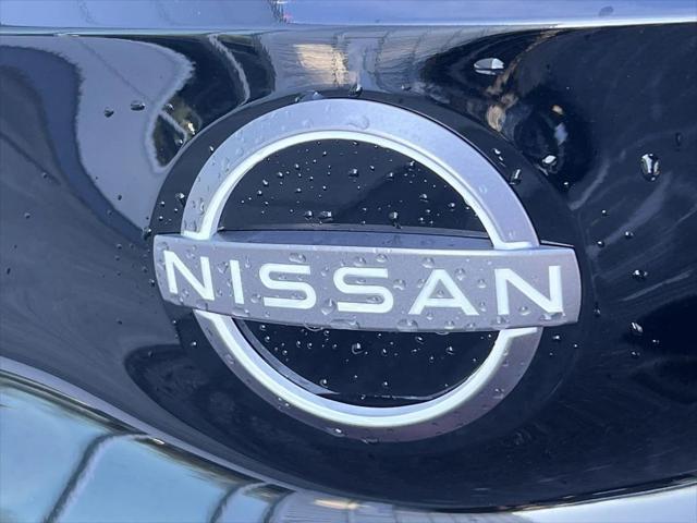 new 2025 Nissan Leaf car, priced at $21,760