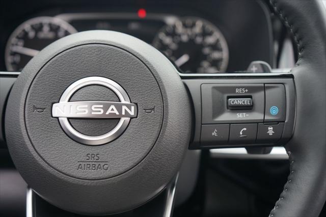 new 2025 Nissan Pathfinder car, priced at $42,402