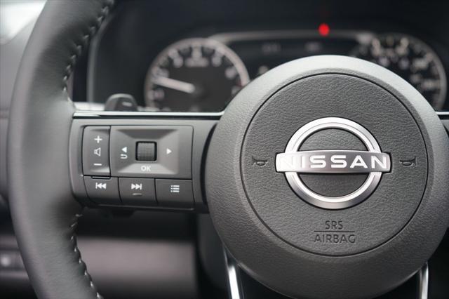 new 2025 Nissan Pathfinder car, priced at $42,402