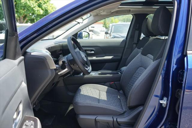 new 2025 Nissan Kicks car, priced at $26,312