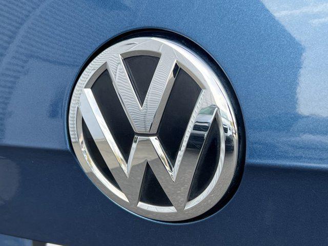 used 2019 Volkswagen Golf SportWagen car, priced at $17,999