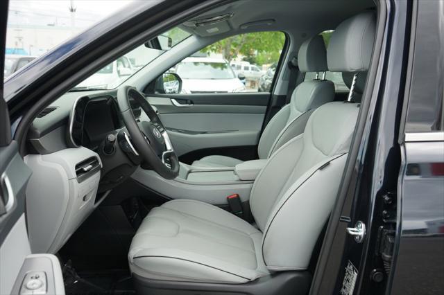 used 2025 Hyundai Palisade car, priced at $38,999