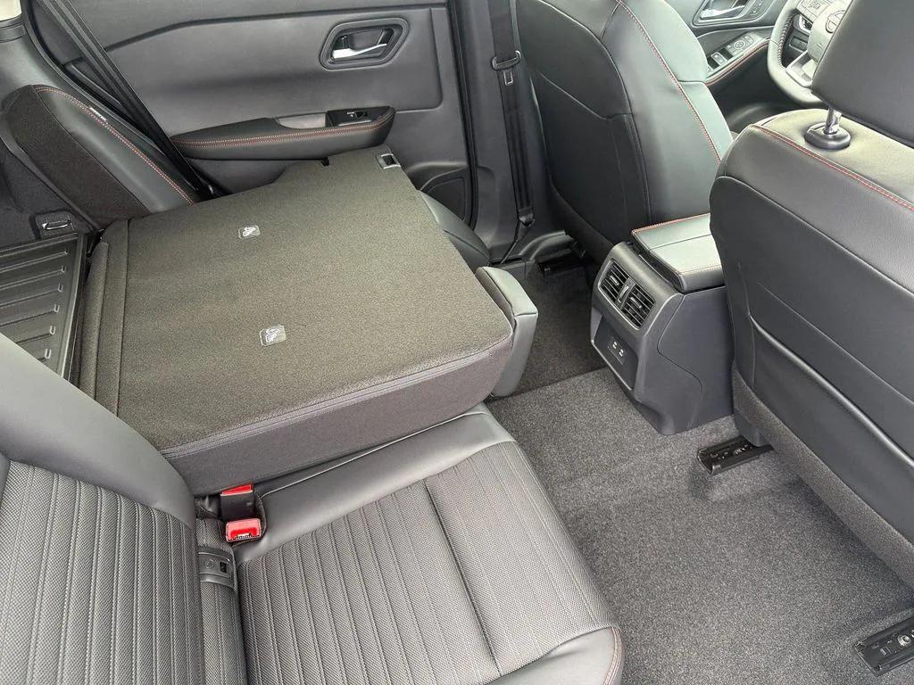 new 2026 Nissan Rogue car, priced at $34,018