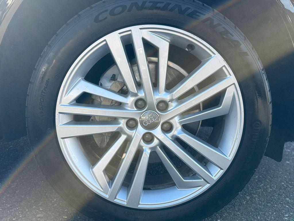 used 2018 Audi Q5 car, priced at $14,499