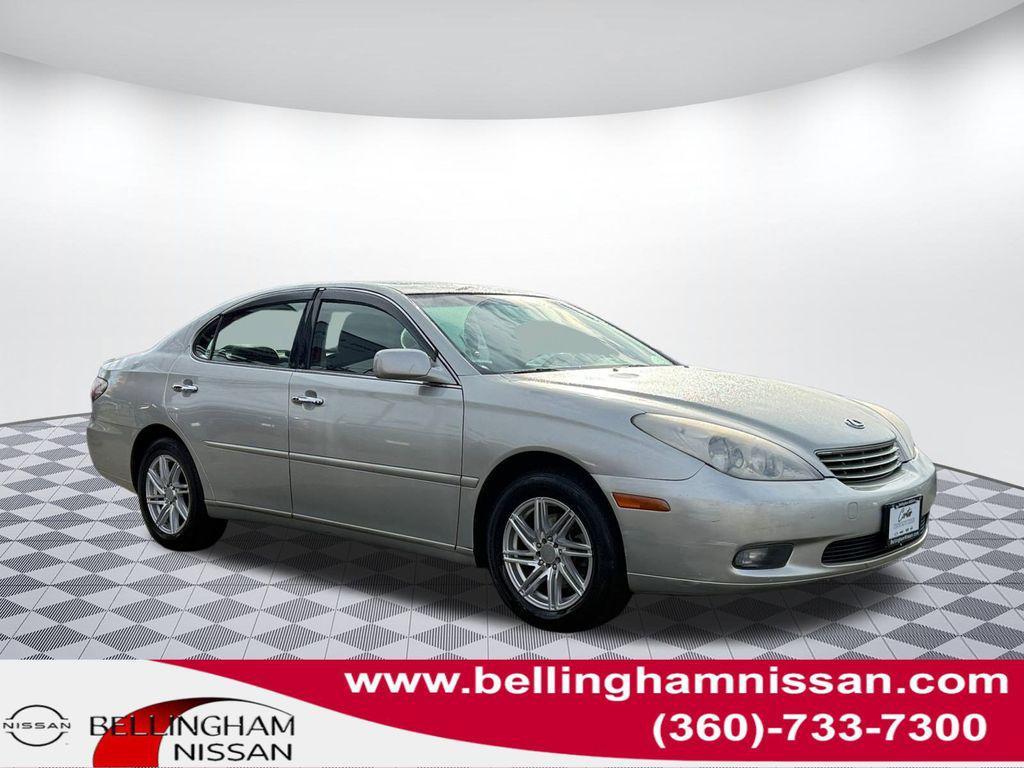 used 2004 Lexus ES 330 car, priced at $6,899