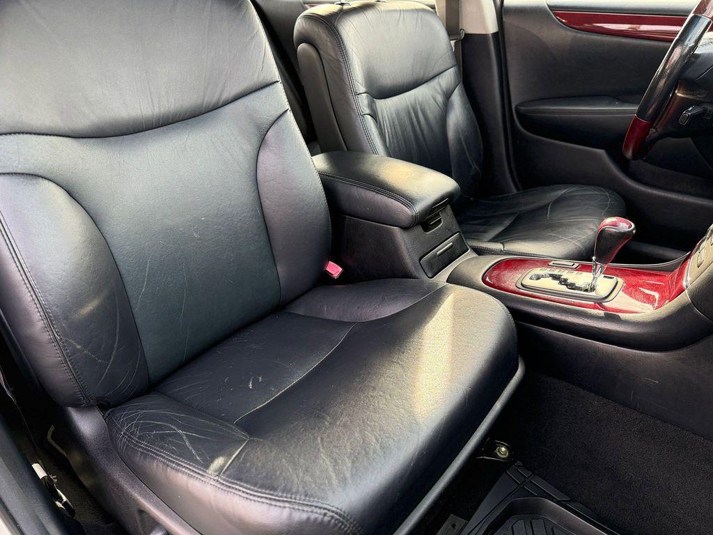 used 2004 Lexus ES 330 car, priced at $6,499