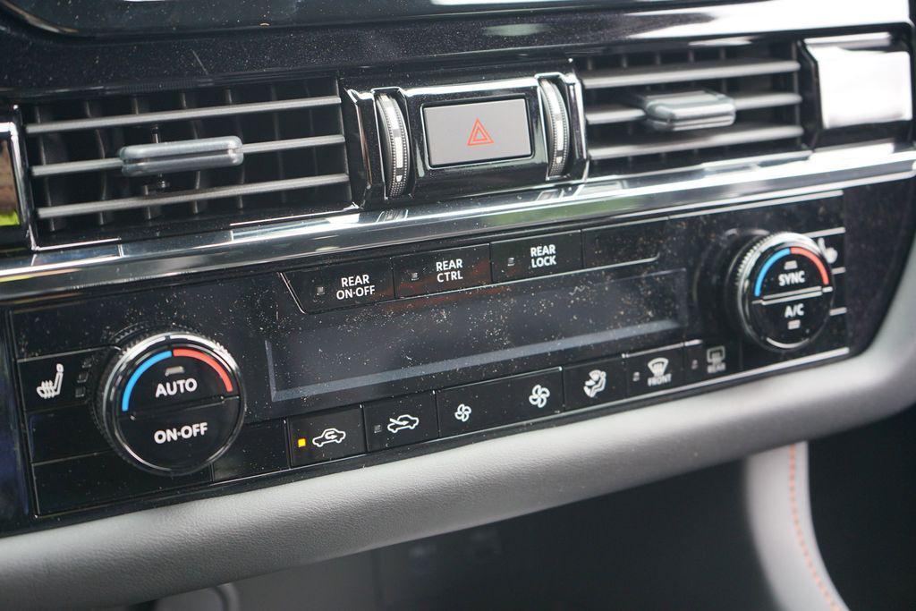 new 2025 Nissan Pathfinder car, priced at $42,138
