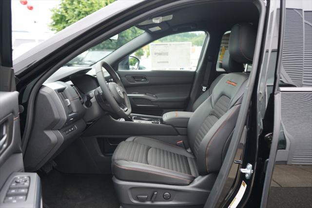 new 2025 Nissan Pathfinder car, priced at $42,138