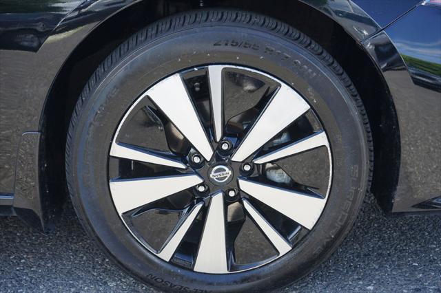 used 2022 Nissan Altima car, priced at $20,999