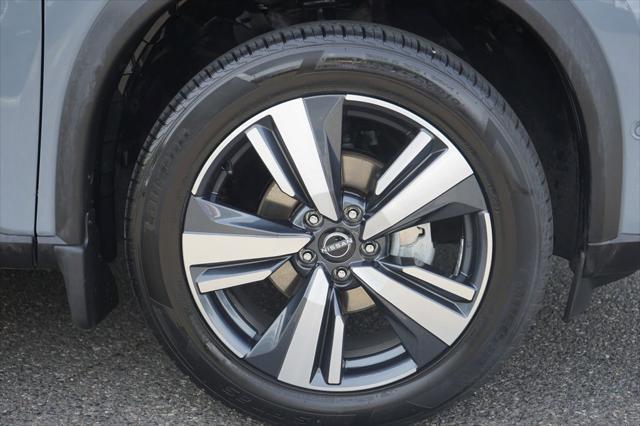used 2022 Nissan Rogue car, priced at $25,999