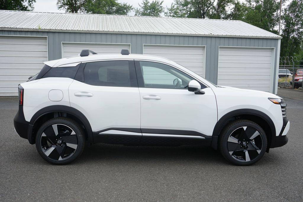 new 2025 Nissan Kicks car, priced at $25,999
