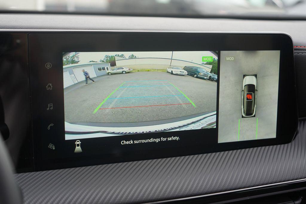 new 2025 Nissan Kicks car, priced at $25,999