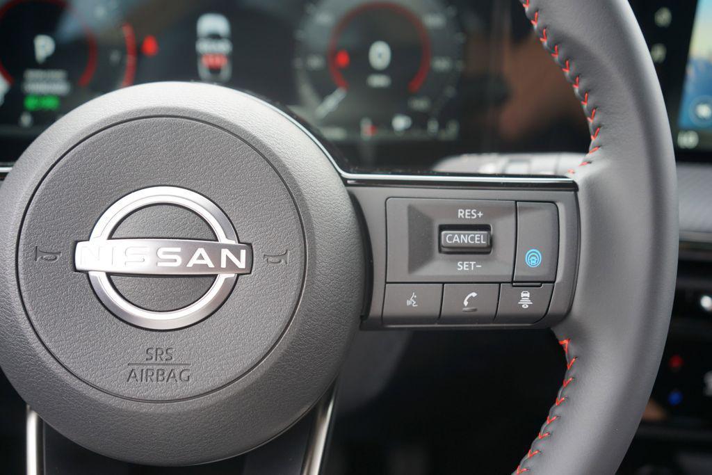 new 2025 Nissan Kicks car, priced at $25,999