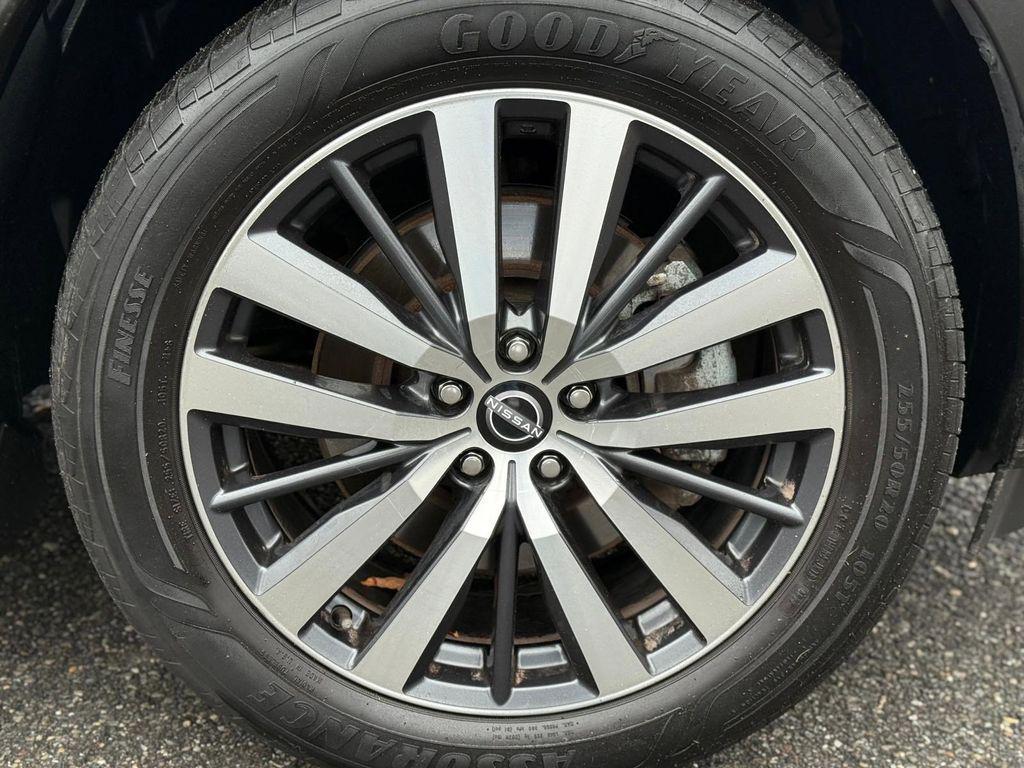 used 2022 Nissan Pathfinder car, priced at $28,499