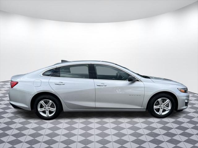 used 2022 Chevrolet Malibu car, priced at $19,999