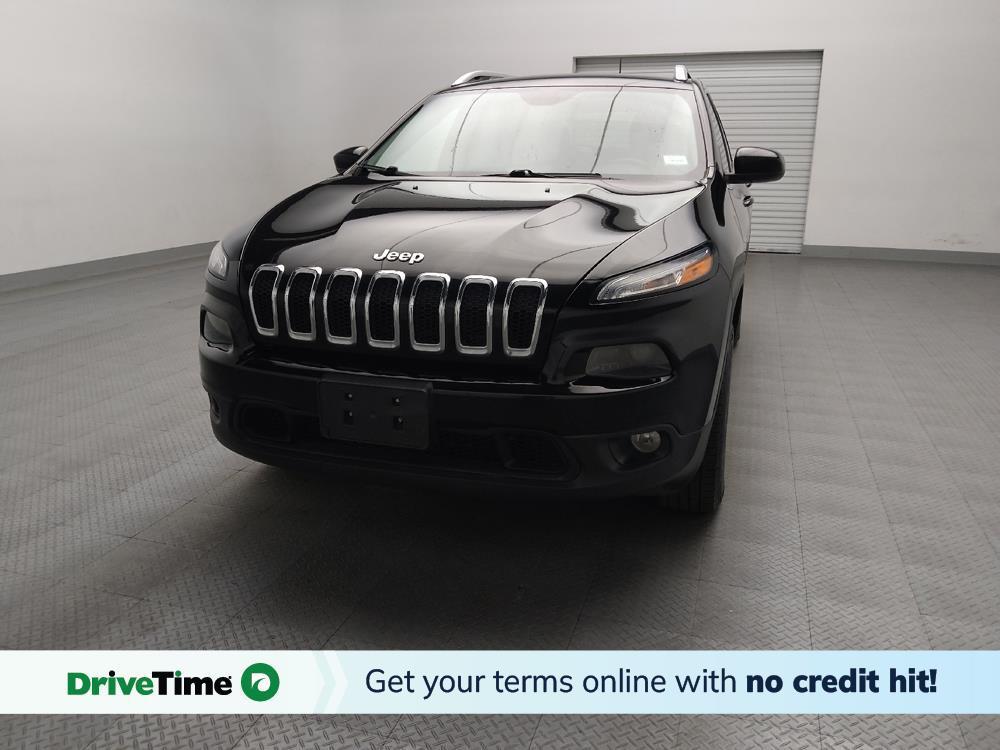 used 2018 Jeep Cherokee car, priced at $15,795