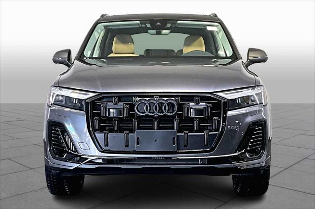 new 2025 Audi Q7 car, priced at $77,605