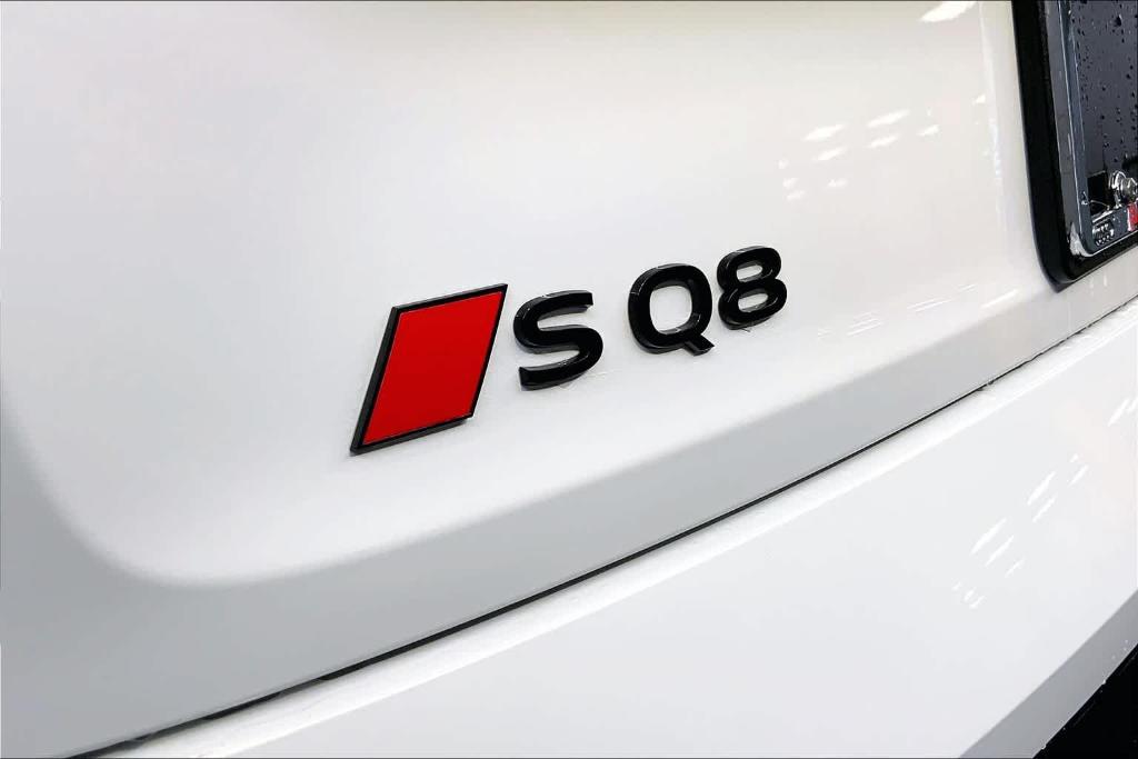 new 2024 Audi SQ8 e-tron car, priced at $95,380