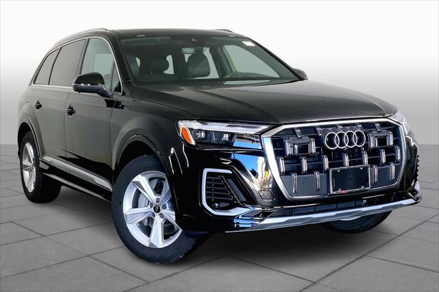 new 2025 Audi Q7 car, priced at $64,730