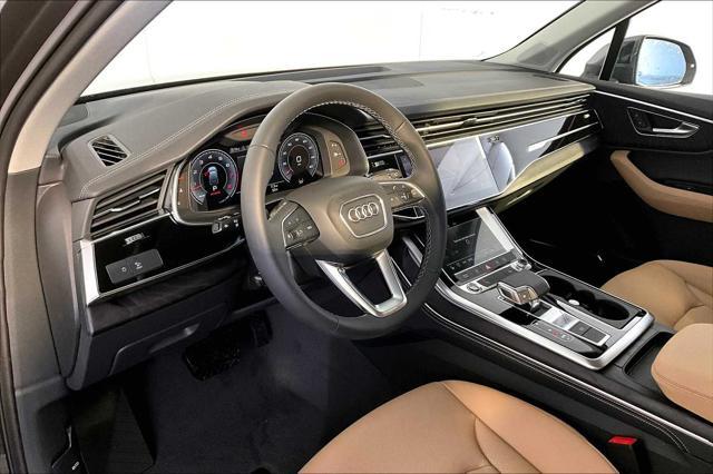 new 2025 Audi Q7 car, priced at $77,605