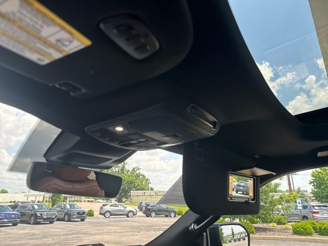 used 2021 Lincoln Navigator car, priced at $38,988