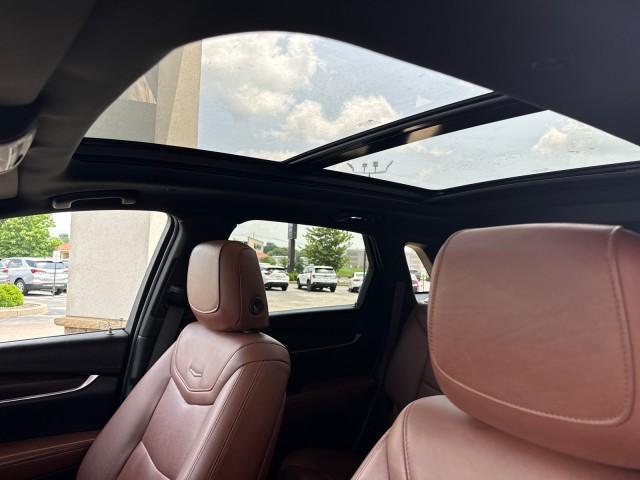 used 2021 Cadillac XT5 car, priced at $28,678