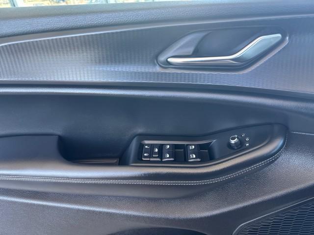 used 2024 Jeep Grand Cherokee L car, priced at $28,488