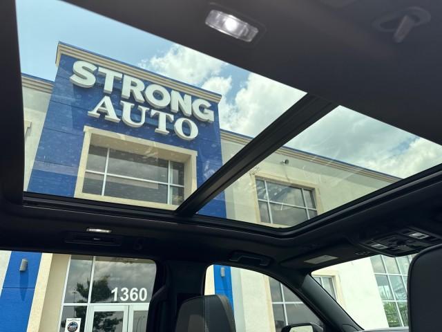 used 2022 GMC Yukon XL car
