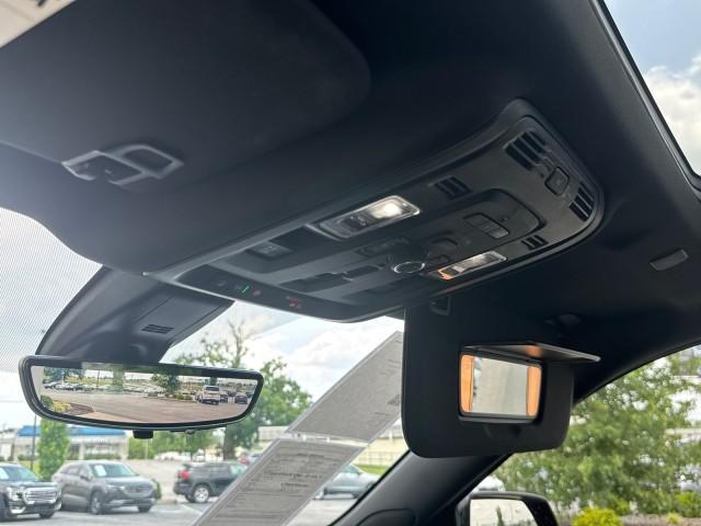 used 2022 GMC Yukon XL car