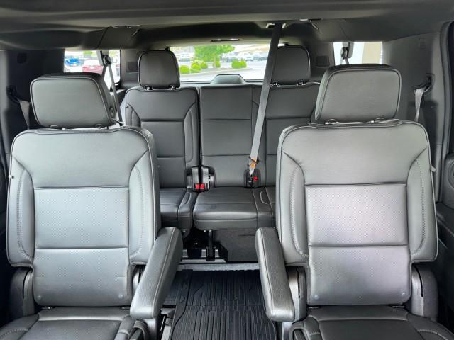 used 2022 GMC Yukon XL car