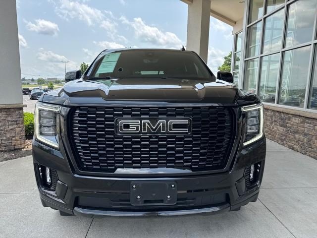 used 2022 GMC Yukon XL car