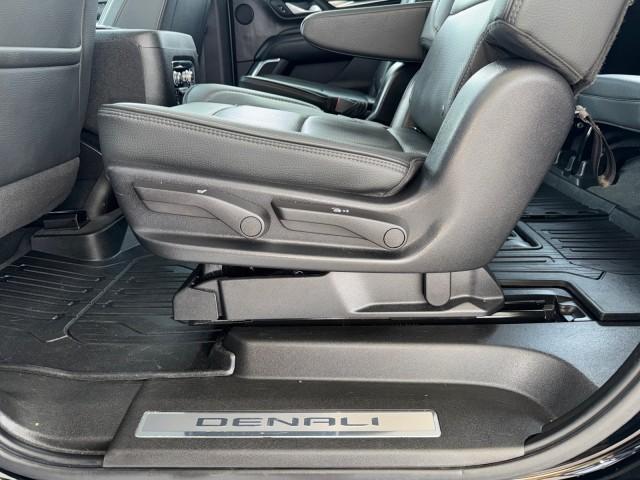used 2022 GMC Yukon XL car