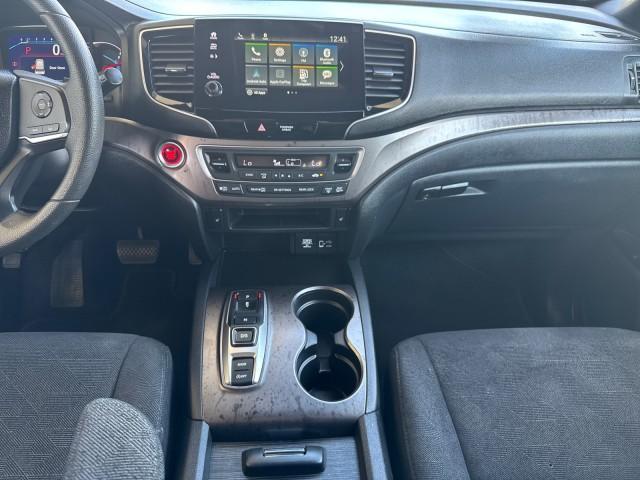 used 2022 Honda Pilot car, priced at $27,795