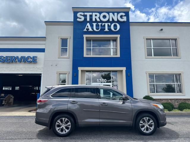 used 2015 Toyota Highlander car, priced at $12,988