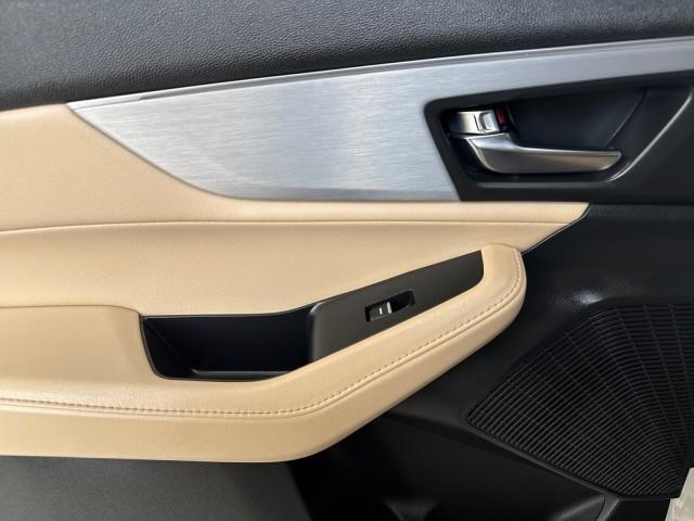 used 2023 Acura MDX car, priced at $37,988