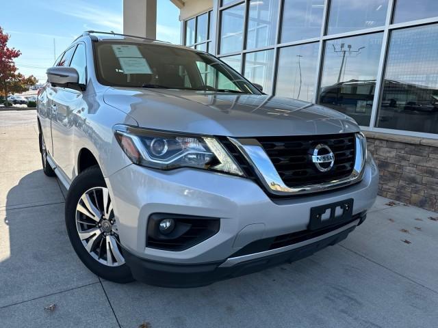 used 2020 Nissan Pathfinder car, priced at $21,988