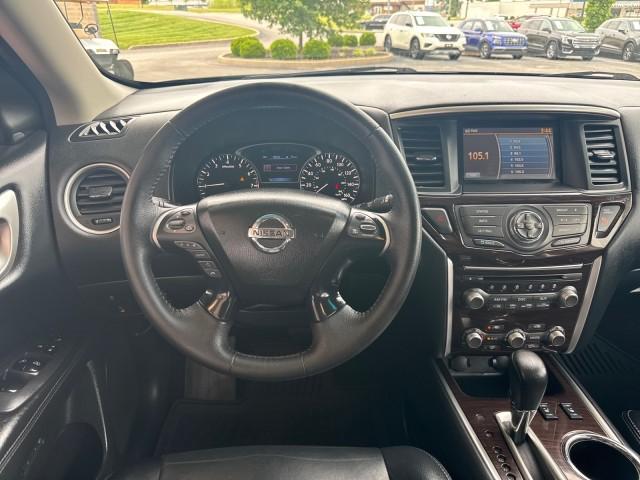 used 2015 Nissan Pathfinder car