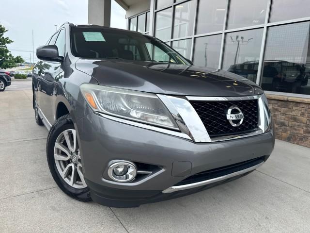 used 2015 Nissan Pathfinder car