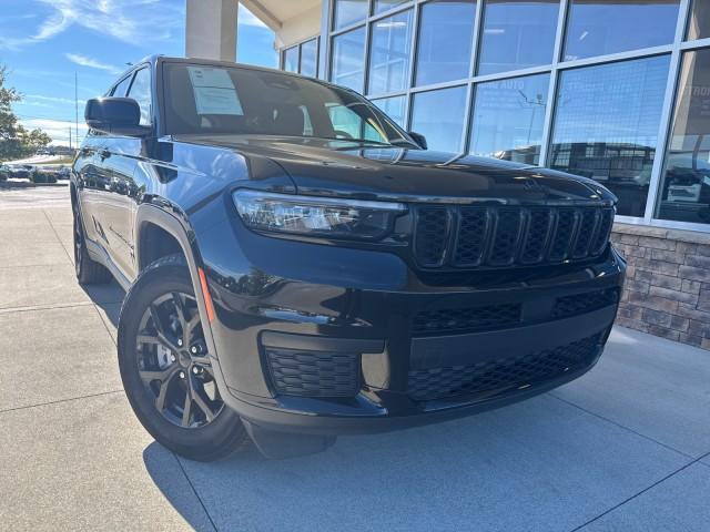 used 2024 Jeep Grand Cherokee L car, priced at $28,988