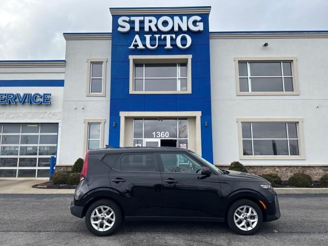 used 2022 Kia Soul car, priced at $15,375